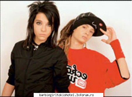Diverse - sysele Uitatzi acilea o poza unde b3b3 - Barbie girls love emo styile and TOKIO HOTEL4ever and ever