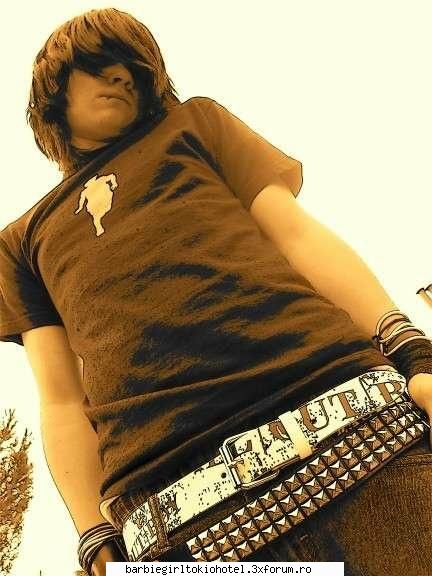 :rotfl: s vede ca suntem sys :rotfl:  :nod: niki p mn nu ma lasa :x emo