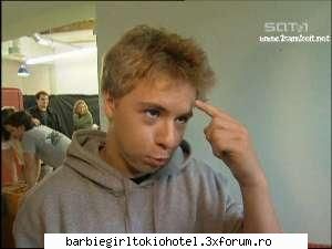 Gustav Schafer - am dat de o img cu gustav ura - Barbie girls love emo styile and TOKIO HOTEL4ever and ever