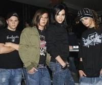 Tokio Hotel - copilu'_tembel - Barbie girls love emo styile and TOKIO HOTEL4ever and ever