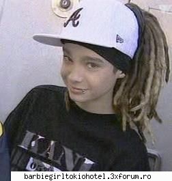 Tom Kaulitz(gangster boy:p) - iar am uitat sa pun - Barbie girls love emo styile and TOKIO HOTEL4ever and ever