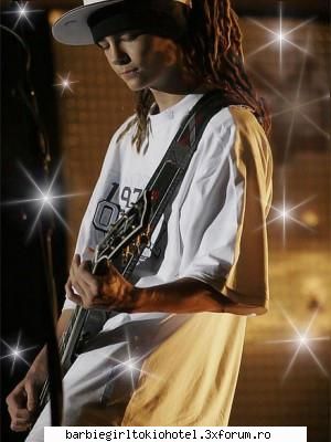 Tom Kaulitz(gangster boy:p) - Ce-as vrea eu sa zi - Barbie girls love emo styile and TOKIO HOTEL4ever and ever